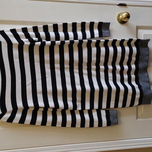 Ladies Joe Fresh Sweater dress Size Medium - Picture 5 of 5